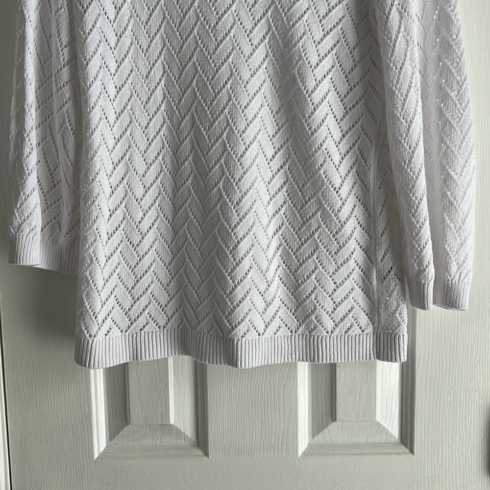 Talbots Sweater. - Picture 4 of 10
